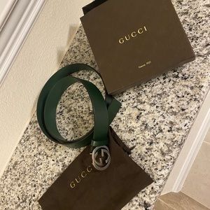 Men’s Gucci Belt SOLD off posh